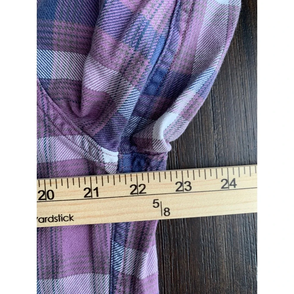 J. Crew Mens Purple Plaid Flannel Button Down Shirt Large Sporting Goods Cotton